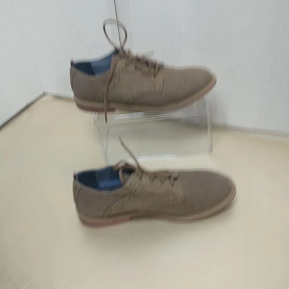 Tommy Hilfiger Michael Saddle Oxford Boy's Shoes SZ 4 brown.